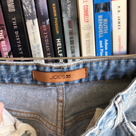 Joe’s High-rise Raw Hem Light Wash Jeans - Picture 4 of 6